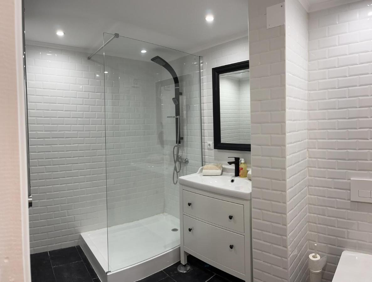 Accommodation In Sesimbra - Two Double Bedroom Екстер'єр фото